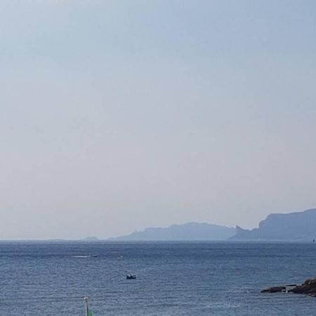 T2 Magnifique Vue Mer Panoramique Six-Fours-les-Plages Bagian luar foto
