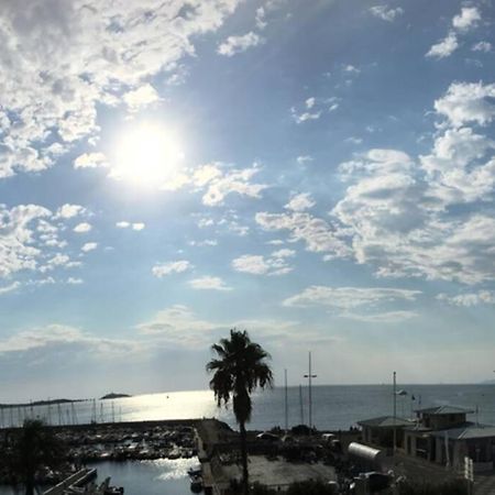 T2 Magnifique Vue Mer Panoramique Six-Fours-les-Plages Bagian luar foto
