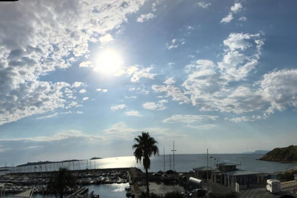 T2 Magnifique Vue Mer Panoramique Six-Fours-les-Plages Bagian luar foto